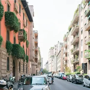 https://sweet-inn-porta-vittoria.italymilanhotels.net